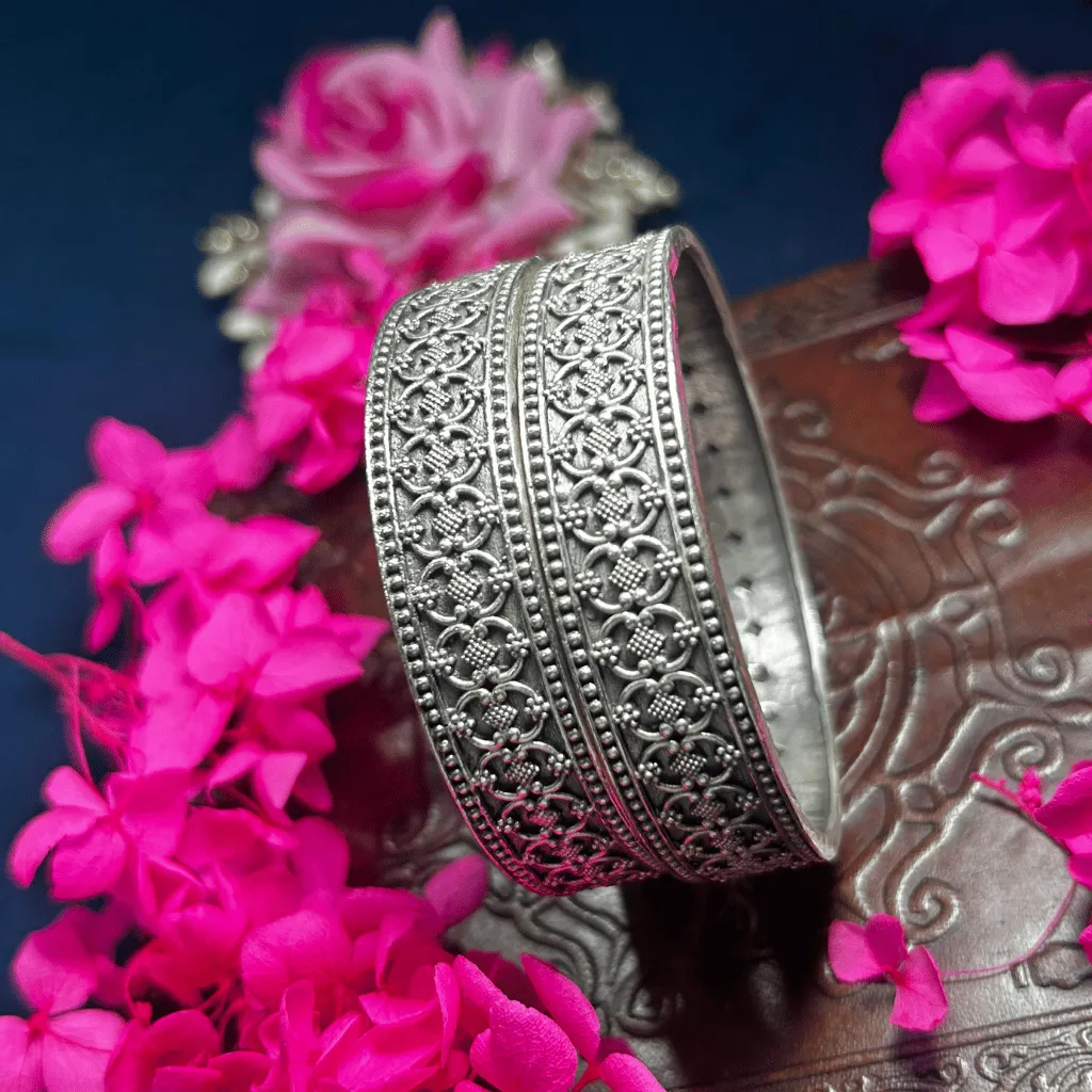 Garman Silver Bangel 12 - Image 2