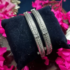 Garman Silver Bangel 16