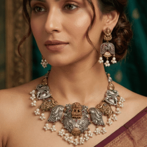 The Laxmi-Vaibhav Divine Collar