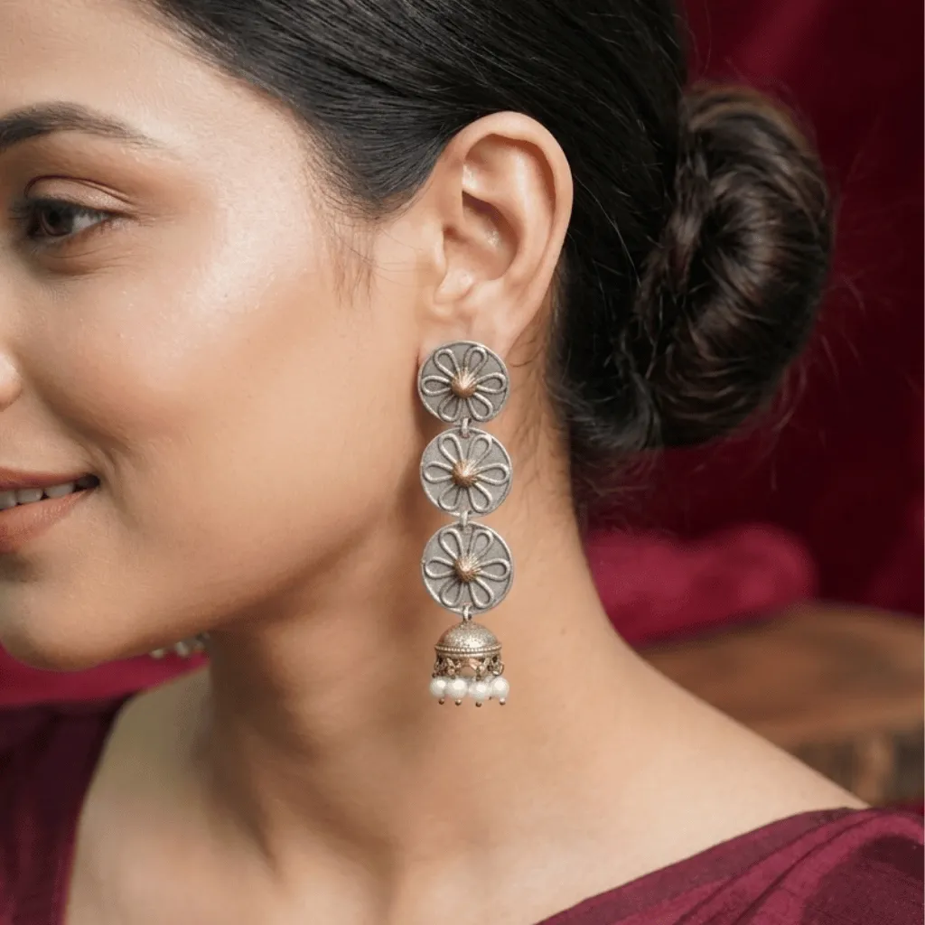 The Pushpa Dual-Tone Linear Jhumkas