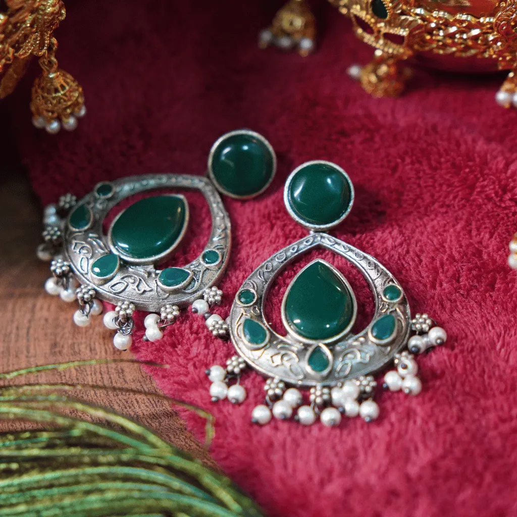 The Ira Emerald Teardrop Chandbalis - Image 2