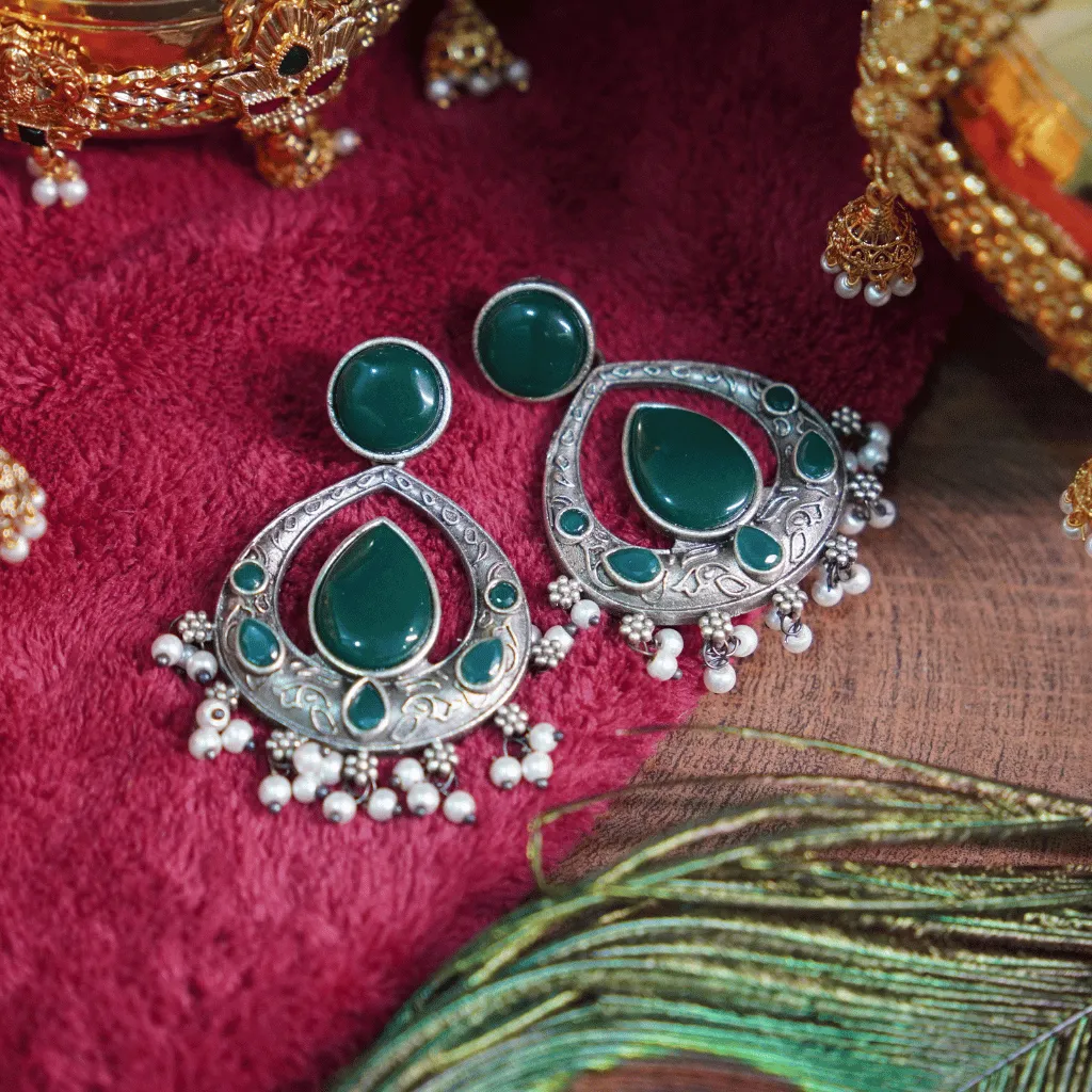 The Ira Emerald Teardrop Chandbalis - Image 3