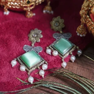 The Avni Sage-Green Geometric Drops