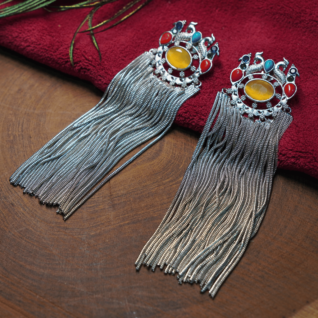 The Mayuri Shika Tassel Dusters - Image 2