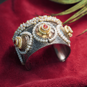 The Ira Royal Concentric Shield Cuff