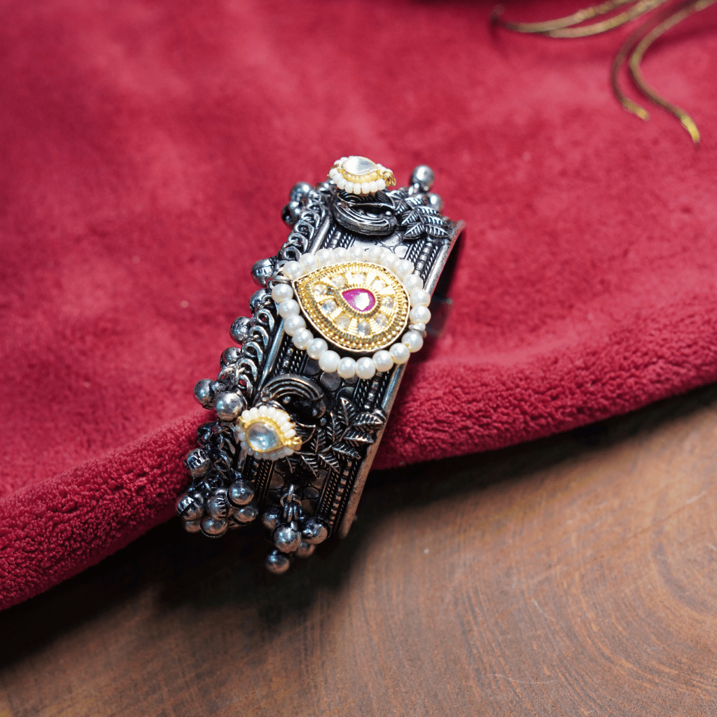 The Rajkumari Kundan Medallion Cuff - Image 2